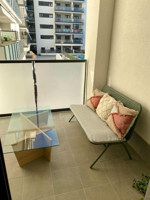 Nuevo Moderno Apartamento De Lujo Sevilla Bagian luar foto